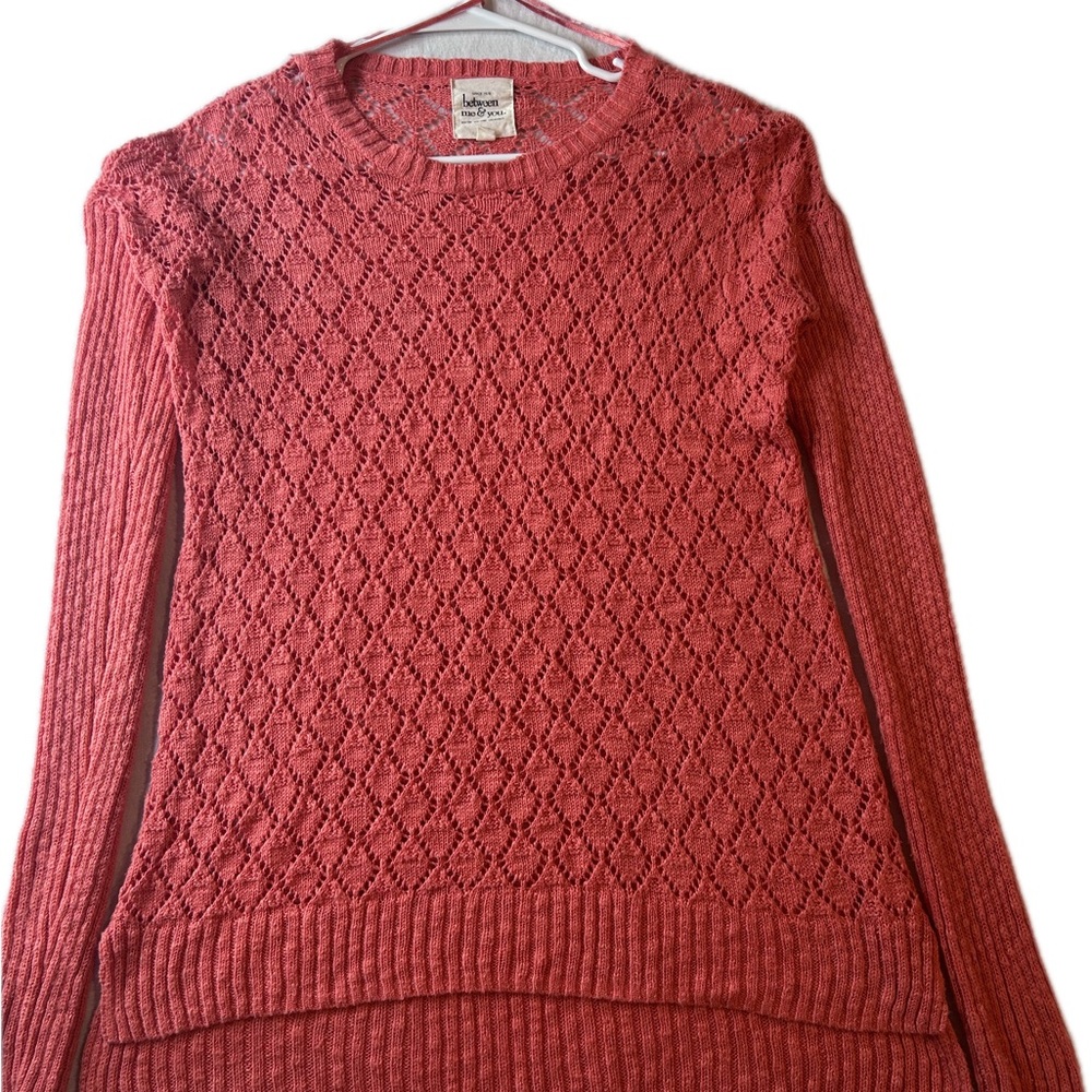 Between Me & You Coral Open Knit Layered Sweater Size L Boho Lightweight